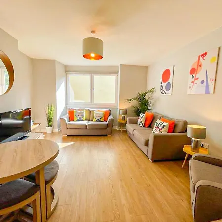 Charming Old Town 2 Bed Apt, 2mins From Royal Mile Edynburg