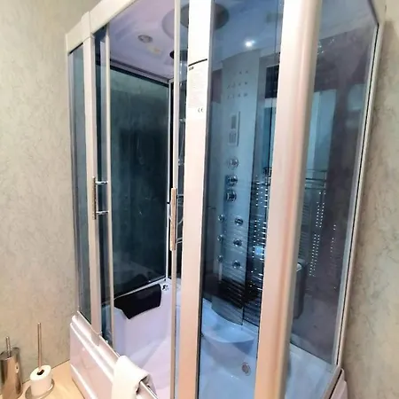 Guest house Central Deluxe - Excellent Location - Five Star Amenities - Free Parking Edinburgh