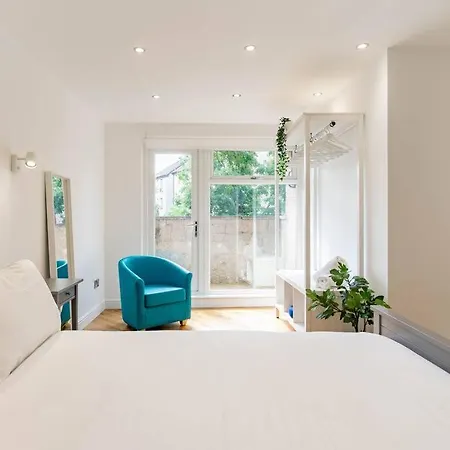 公寓 Central, Bright 2 Bed Flat - Pool & Sauna