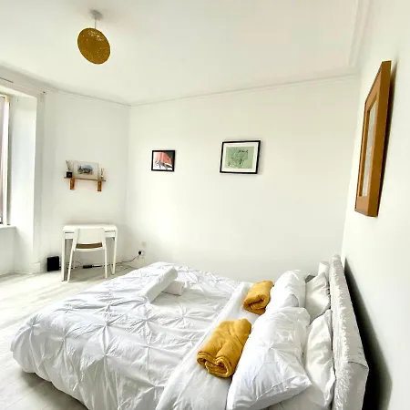 Cozy 1 Bedroom Tenement Flat * Edinburgh