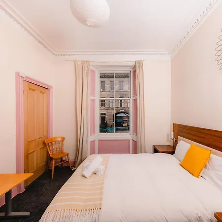 Super Central 4 Bedrooms By Calton Hill Apartmán Edinburgh