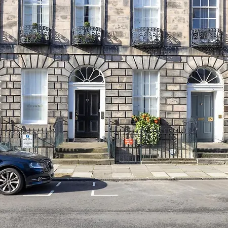 Joivy Splendid Flat Near Castle Апартаменты