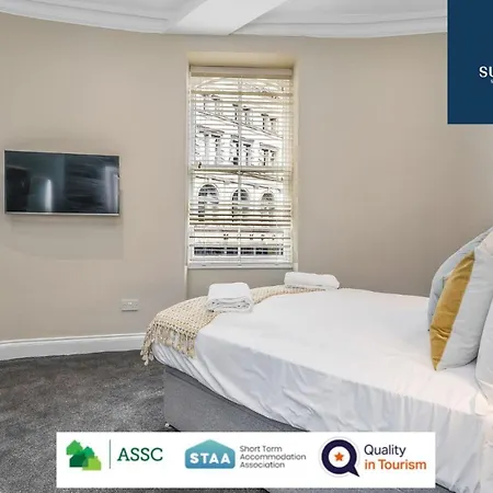 2 Bed Grassmarket By Sunrise Short Lets