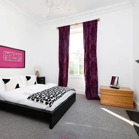 Joivy Delightful Flat With Parking דירה