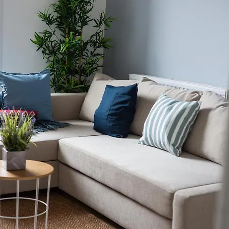 Lovely 1-bedroom In Edinburgh
