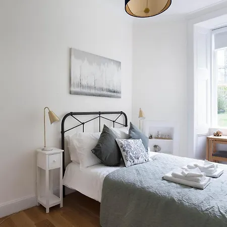 Lägenhet Meadowbank 3-bed Edinburg