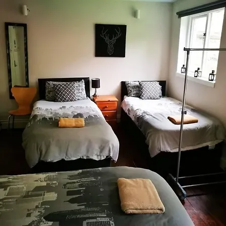 The Kingsview Townhouse - Boutique