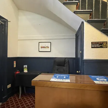 Hostel The Kingsview Townhouse - Boutique