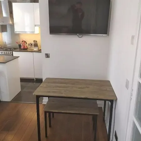 And Lägenhet *