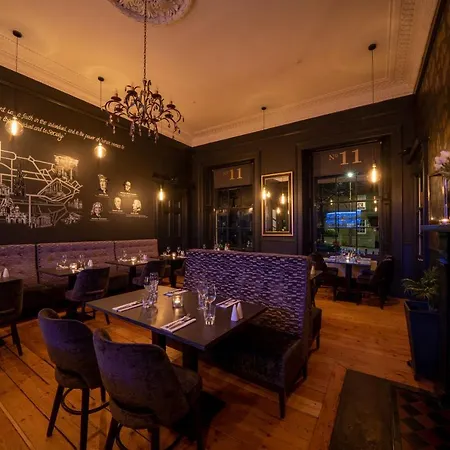 No11 Boutique & Brasserie Hotell Edinburg