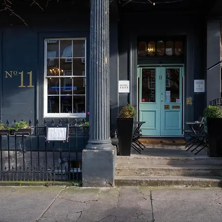 No11 Boutique & Brasserie