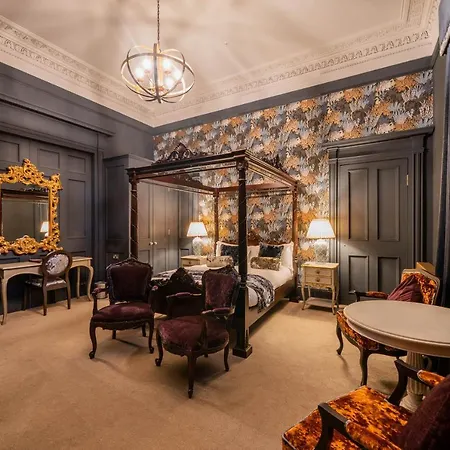 No11 Boutique & Brasserie 4* Edinburg