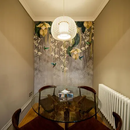 No11 Boutique & Brasserie Hotell 4*