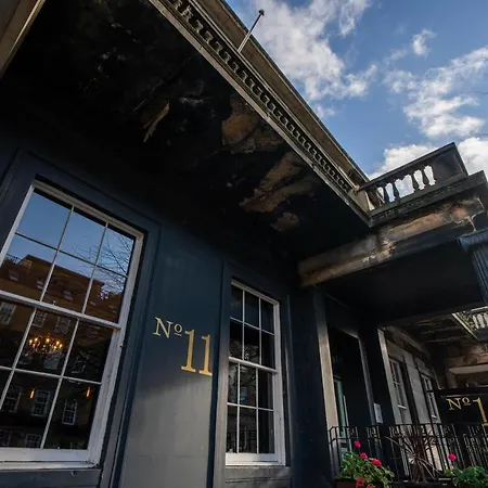 No11 Boutique & Brasserie Hotell Edinburg