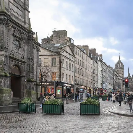 Luxury 3 Bed Royal Mile إدنبرة