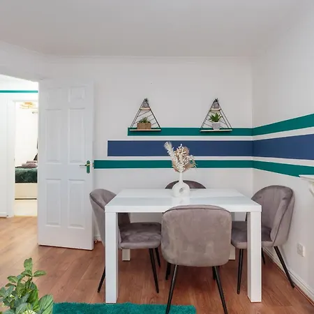 Apartmán Stylish 2 Bedroom In