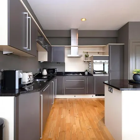 Joivy Luxury On George Street Edimburgo