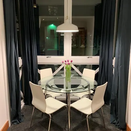 - With Balcony And Secure Garage Parking Apartment Edinburgh