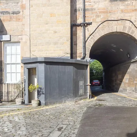 Διαμέρισμα Joivy Beautiful Penthouse With Terrace & Jacuzzi *