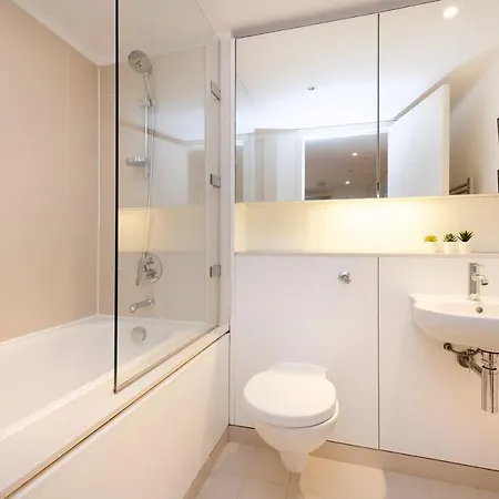 Appartamento Altido Elegant Flat Near The Meadows With Parking