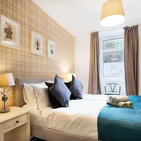 Special Basement Close To The Meadows Edimburgo