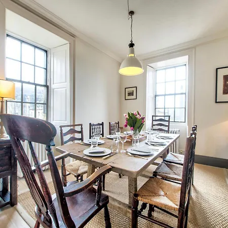 The Rock House - Main House Apartment Edinburgh