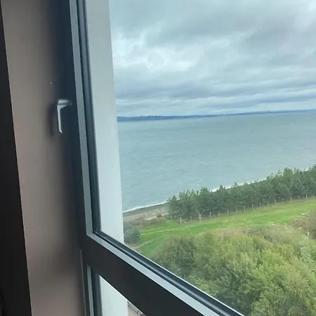 Modern 2 Bed With Stunning Seaside View 에든버러