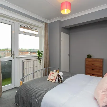 Apartment Spacious 3db -15 Minutes From Centre *