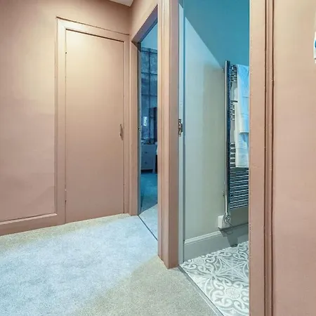 公寓 Boutique Modern Royal Mile Sleeps 4 *