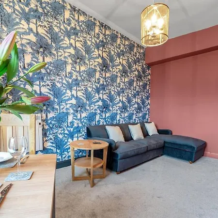 Boutique Modern Royal Mile Sleeps 4 公寓 爱丁堡