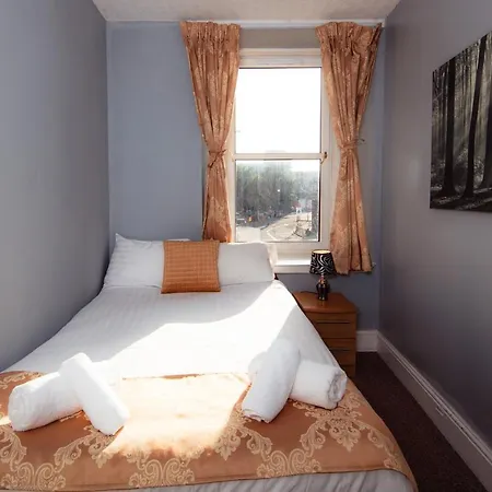 Old Town By The Castle/ Meadows! Apartment