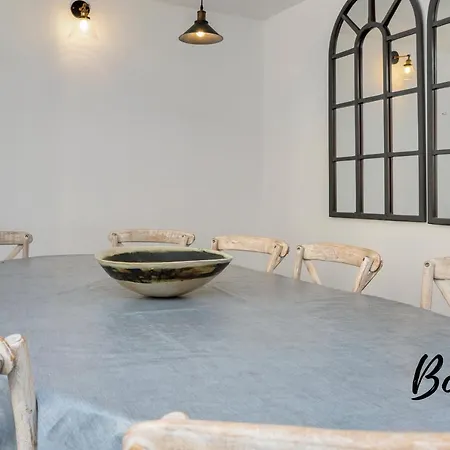 Vosges - Royal Mile 5br-2ba - Free Parking & Private Entrance By Bonjour Residences Διαμέρισμα *