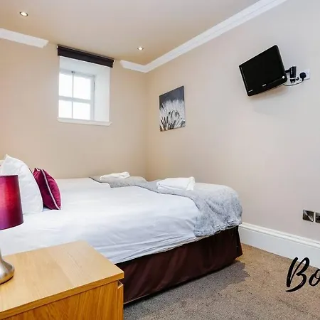New Town Main Door 3br-3ba - Free Parking & Patio By Bonjour Residences Appartamento