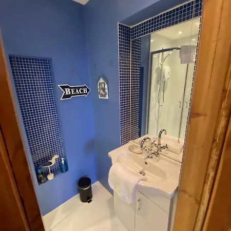 Daire Altido Classic 3br Moments From Haymarket Station