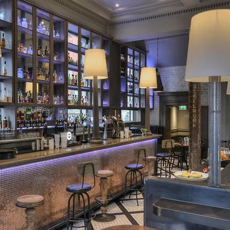 The On The Mile 4* Edinburgh