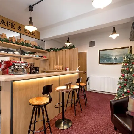 בית הארחה Smith Place אדינבורו