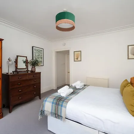 Apartment Lovely 3bd On The Royal Mile