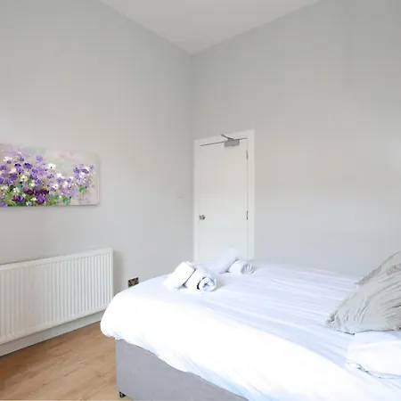 Modern Sleeps 6 * Édimbourg