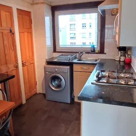 Cosy 2 Bedroom In The Heart Of