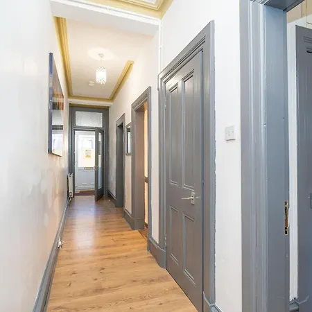 Deluxe In Ediburgh Centre - Excellent Location