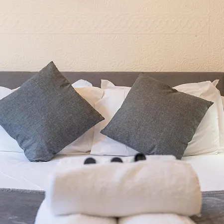 Deluxe In Ediburgh Centre - Excellent Location