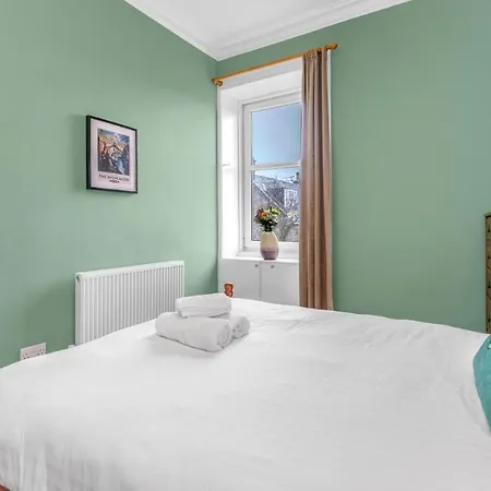 Bright And Quiet * Edynburg