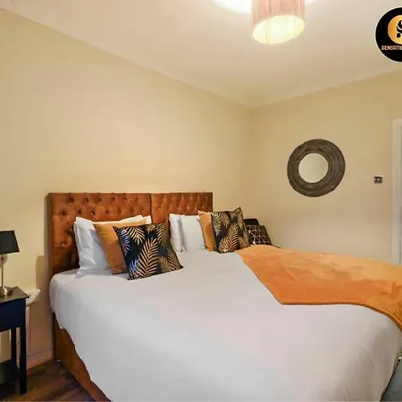 4 Bedrooms By Sensational Short Lets & Serviced Apartmán