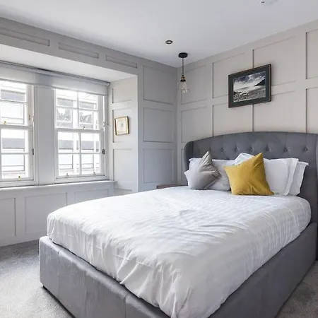 Lejlighed Boutique Castle View 3 Bedroom Edinburgh