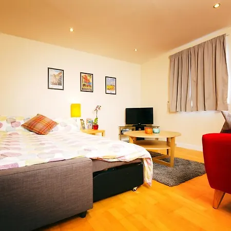 Panoramic City Views Apartment, Abbey Lane * إدنبرة