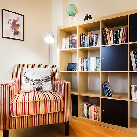 Panoramic City Views Apartment, Abbey Lane * إدنبرة