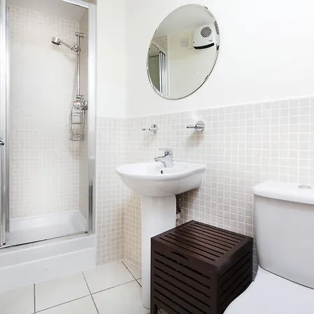 Panoramic City Views Apartment, Abbey Lane