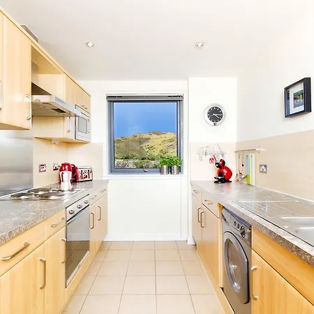 Panoramic City Views Apartment, Abbey Lane شقة