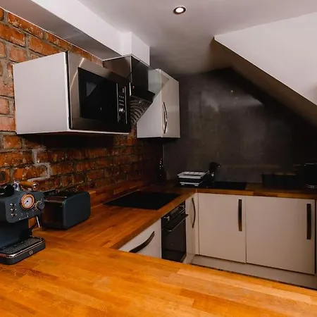 Apartment Superb Luxury Quality Central On Canal