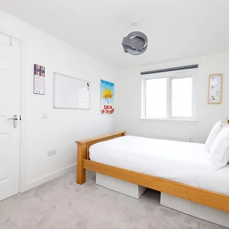 Altido Elegant Flat With Parking *